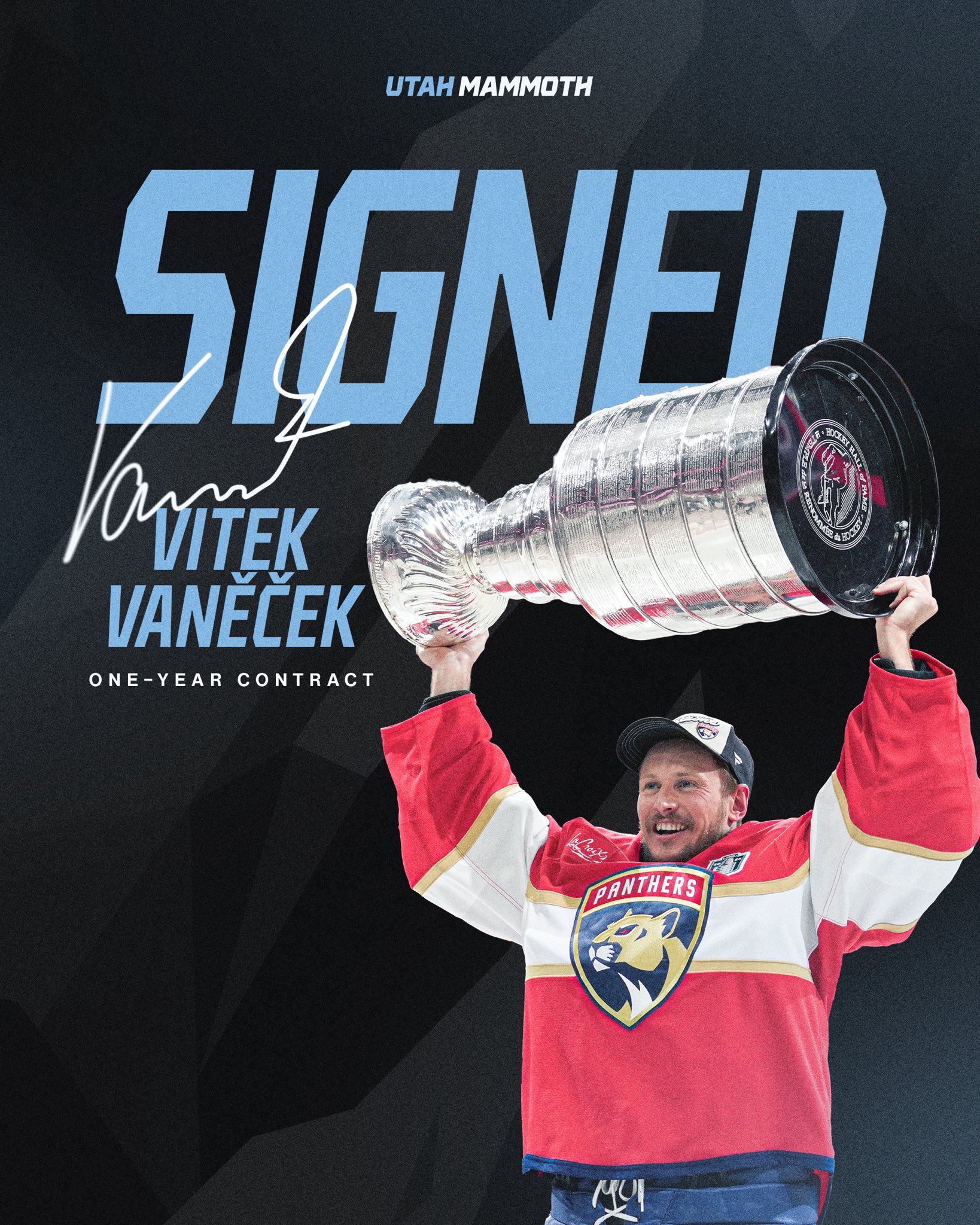 Utah Signs Vítek Vaněček to One-Year Contract
